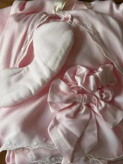 Best Djerf Avenue Angel Bow Scrunchie Pink