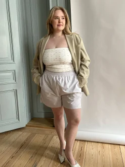 New Djerf Avenue Breezy Shorts Beige Stripe