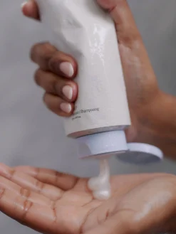 Outlet Djerf Avenue Breezy Weightless Shampoo