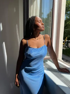 New Djerf Avenue Dream Dress Midi Sky