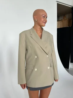 Clearance Djerf Avenue Essential Blazer Greige
