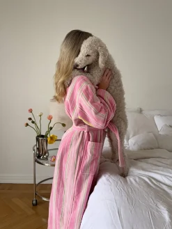 Discount Djerf Avenue Essential Robe Gelato Stripe