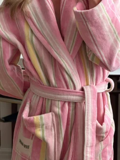 Discount Djerf Avenue Essential Robe Gelato Stripe