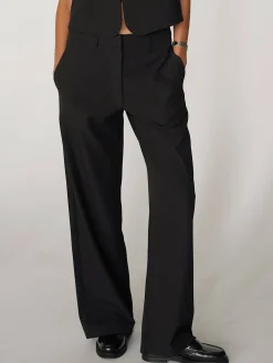Djerf Avenue Everyday Pants Black