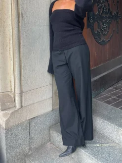 Djerf Avenue Everyday Pants Black