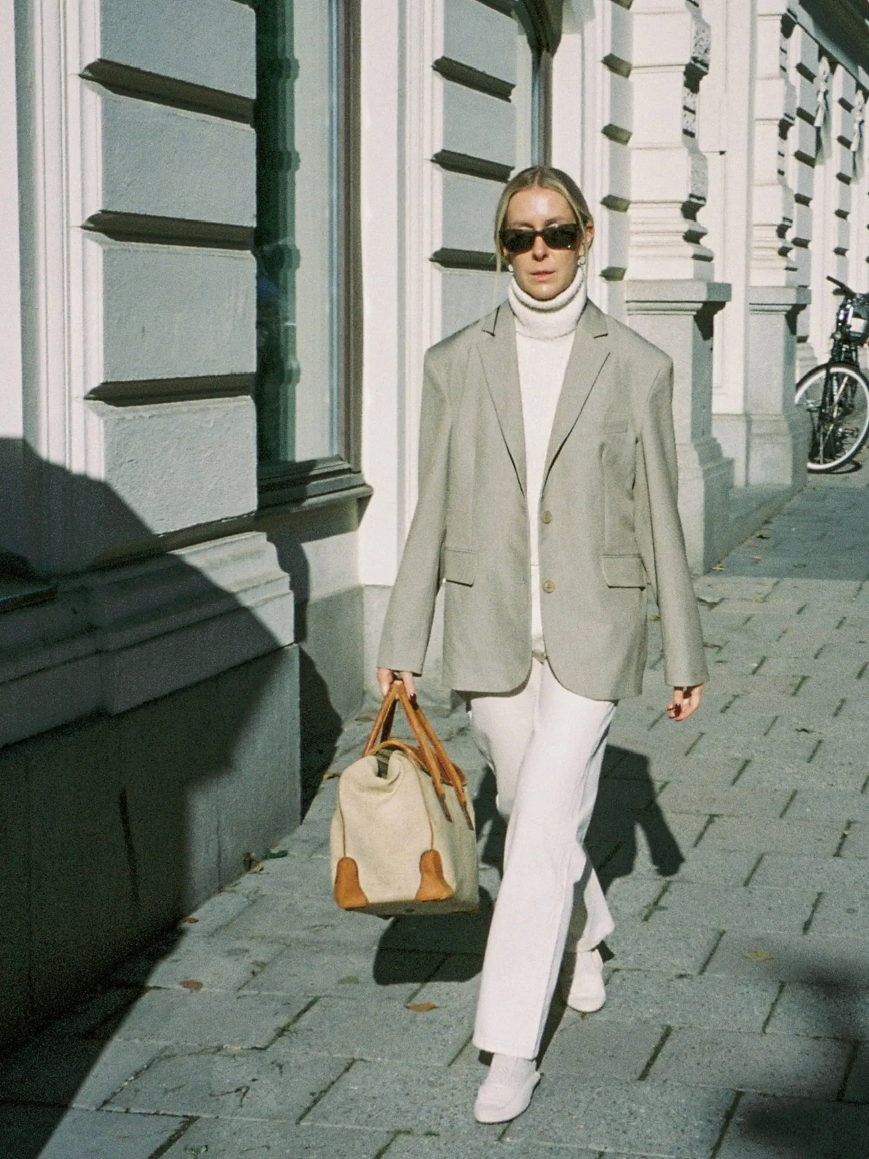 New Djerf Avenue Forever Blazer Oat