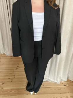 Discount Djerf Avenue Forever Blazer Pinstripe