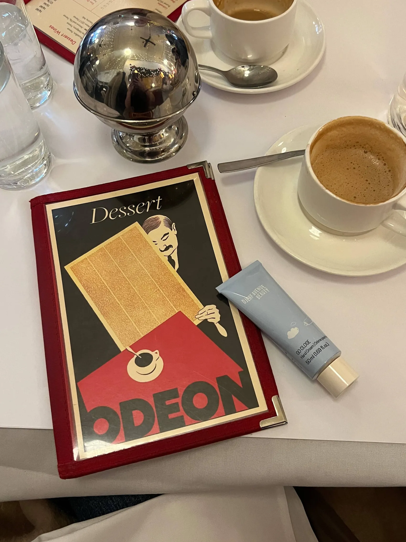 Hot Djerf Avenue Go Close Hand Cream