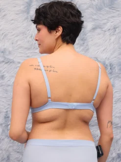 Online Djerf Avenue Go Close Triangle Bralette Blue