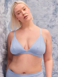 Online Djerf Avenue Go Close Triangle Bralette Blue