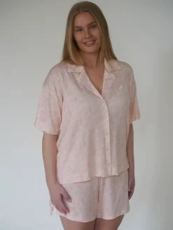 Sale Djerf Avenue Go Slow Shorts Summer Treat