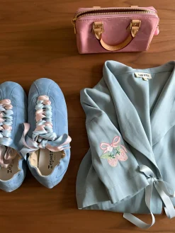 Outlet Djerf Avenue Loves Me Knot Top Dove Blue
