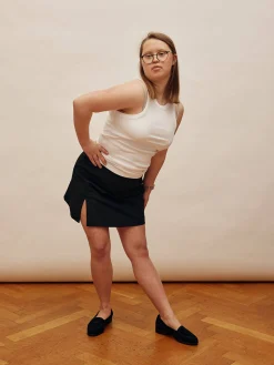Best Djerf Avenue Must Have Mini Skirt Black