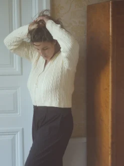 Discount Djerf Avenue Ready Set Go Cardigan Cream