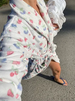 Discount Djerf Avenue Robe Summer Berries