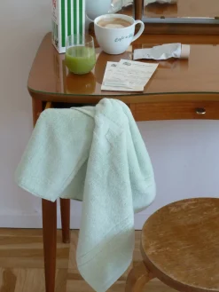 Discount Djerf Avenue Small Towel Green