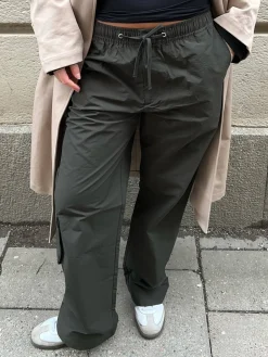 Clearance Djerf Avenue Sporty Pants Green