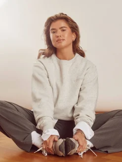 Djerf Avenue Staple Sweatshirt Grey